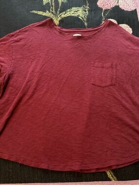 Old Navy Burgundy Short Sleeve Pocket Tee Size XL